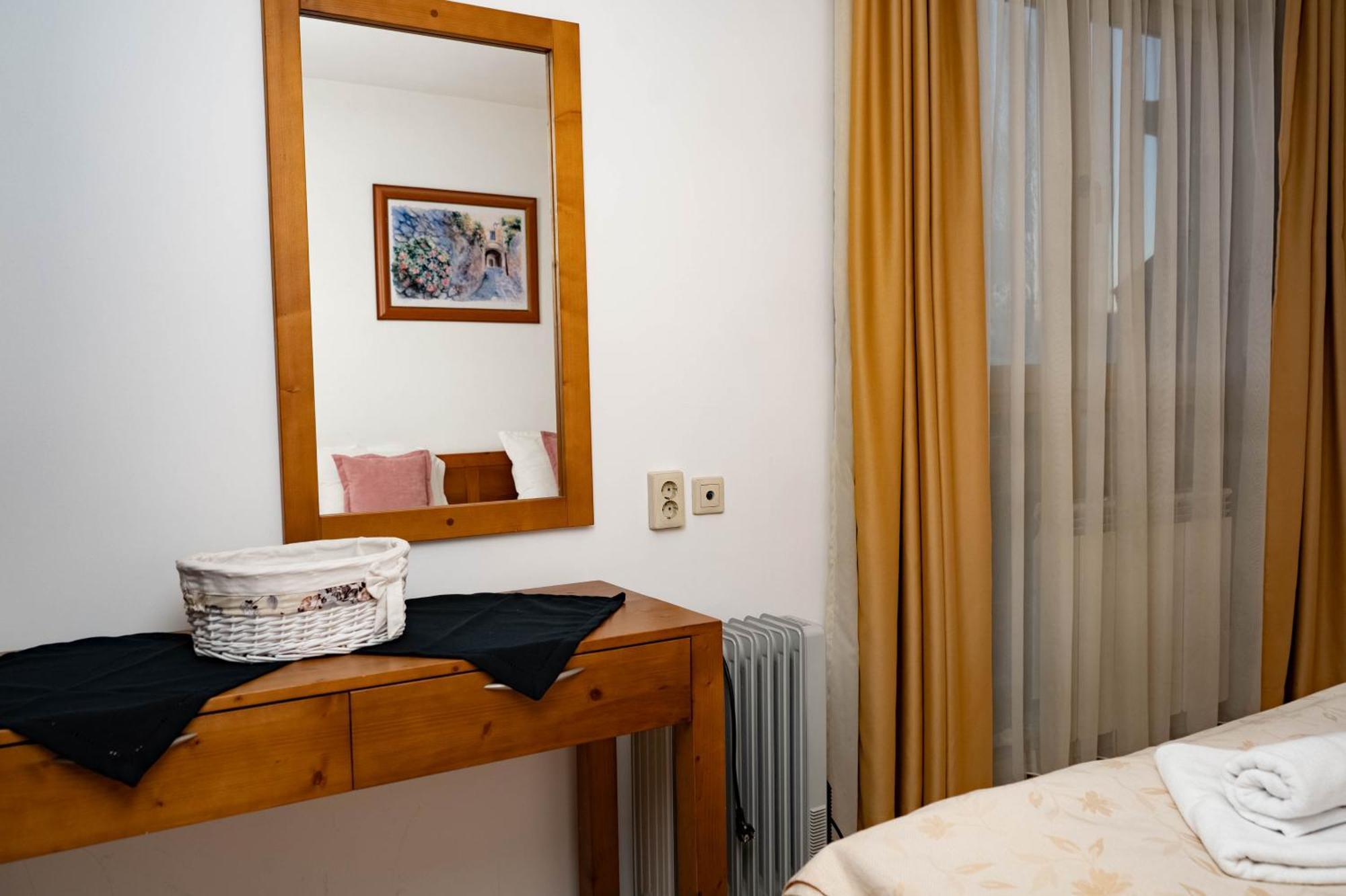 St. John Hill Apartment, Bansko Exterior photo